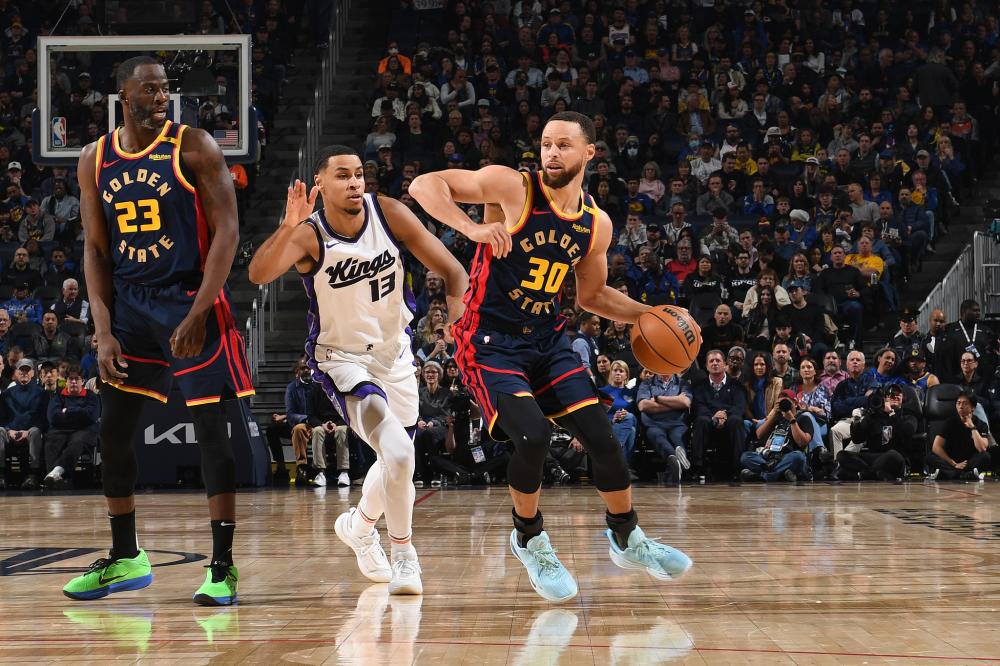 体坛记忆｜保罗全力对决勇士到底能否成功复仇？亨特vs希莫斯，精彩比赛！（体坛回顾｜保罗硬撼勇士能否上演复仇？亨特PK希莫斯，精彩纷呈！）